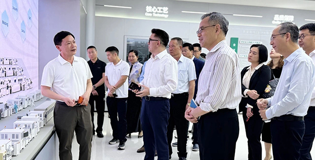 惠州市企業聯合會理事會會議在德賽矽鐠順利舉行